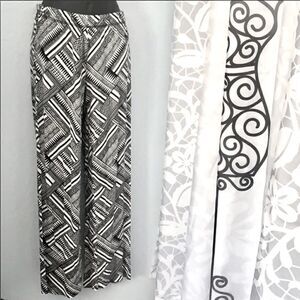Pink Victoria’s Secret Black & White Chevron Print Palazzo Pants Size Small